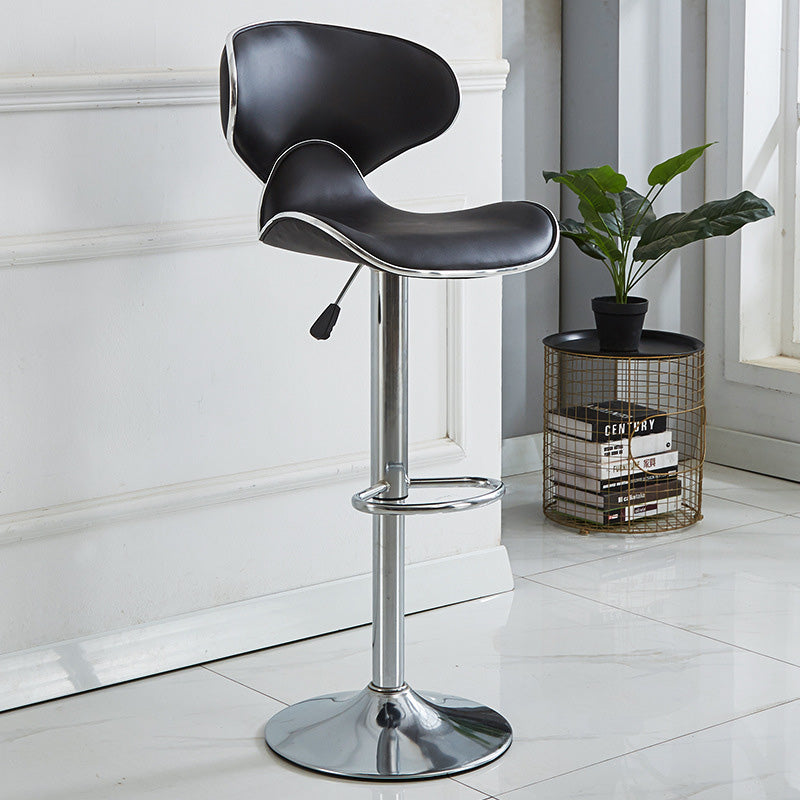 Tabouret de bar pivotant en cuir PU incurvé industriel contemporain avec repose-pieds pour salle à manger 