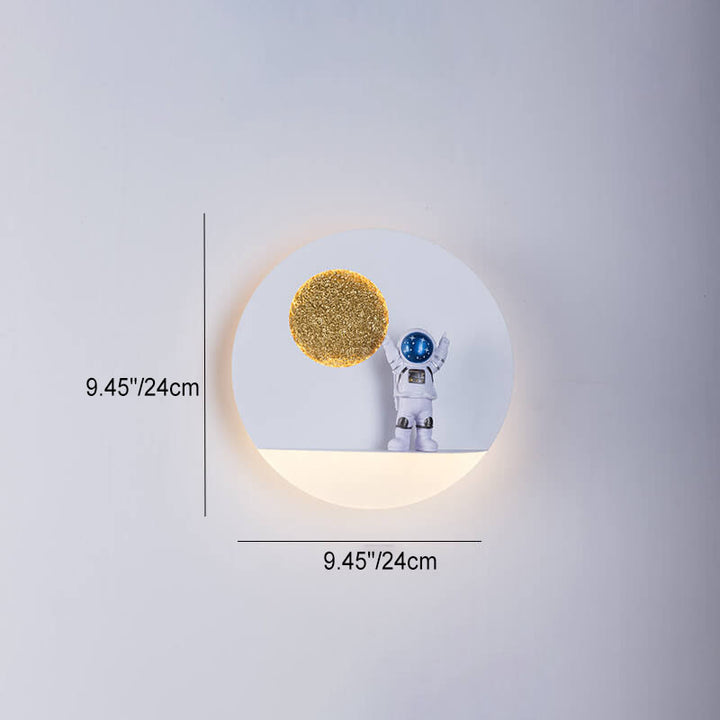 Lámpara de aplique de pared LED de astronauta redonda de resina de hierro creativo contemporáneo para dormitorio 