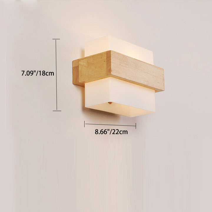 Lampe murale à une lumière cubique en bois et verre de style ferme traditionnelle pour chevet 