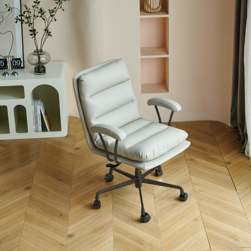 Moderner minimalistischer quadratischer Schreibtischstuhl mit Polsterung, Streifenmuster, Rückenlehne und Armlehnen aus Aluminiumlegierung, Sperrholz, Stahl und PU-Leder für Homeoffice 