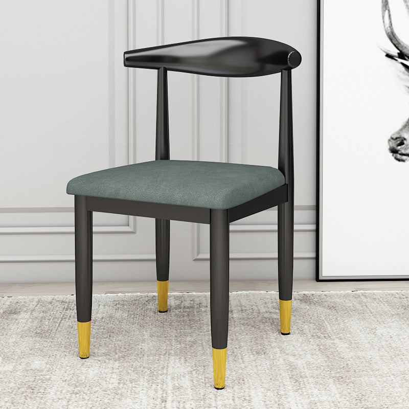 Dossier de chaise de salle à manger en cuir PU carré de luxe contemporain pour salle à manger 