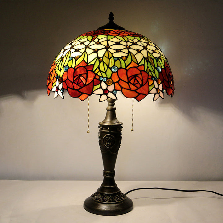 Lampe de table à deux lumières en verre teinté en résine rose Tiffany traditionnelle pour chambre 