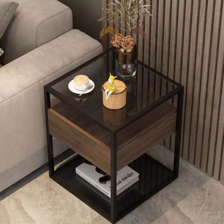 Table de chevet contemporaine scandinave carrée en verre, bois massif, fer et dalle de roche avec 1 tiroir pour chambre 