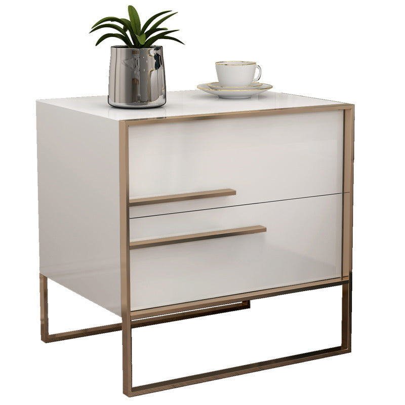 Table de nuit moderne en bois massif cubique avec cadre en acier inoxydable à 2 tiroirs pour chambre 