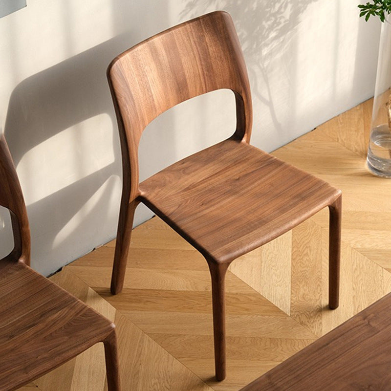Chaise de salle à manger carrée en bois de noyer rétro contemporain avec dossier pour salle à manger 