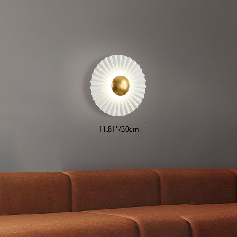 Applique murale LED contemporaine créative ronde à bord festonné pour salon 
