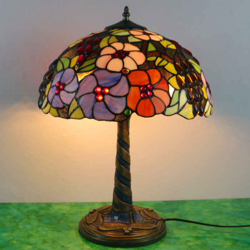 Traditional Tiffany Flower Decor Stained Glass Dome 2-Light Table Lamp For Bedroom