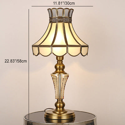 Zeitgenössische Luxus-Regenschirm-Kupfer-Kristallglas-1-Licht-Tischlampe für Schlafzimmer 