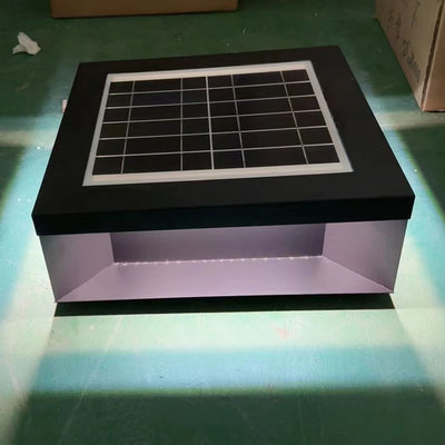 ضوء المناظر الطبيعية الخارجي الحديث المكعب الزجاجي LED البسيط بالطاقة الشمسية 