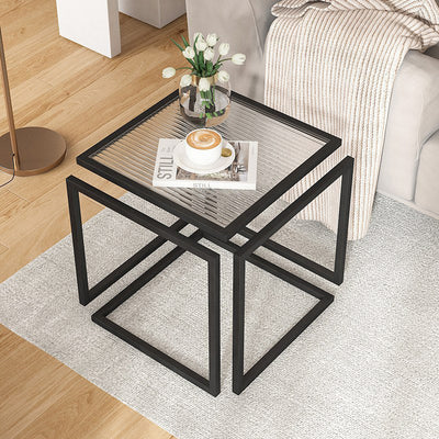 Table d'appoint carrée en verre et fer à la simplicité contemporaine pour salon 