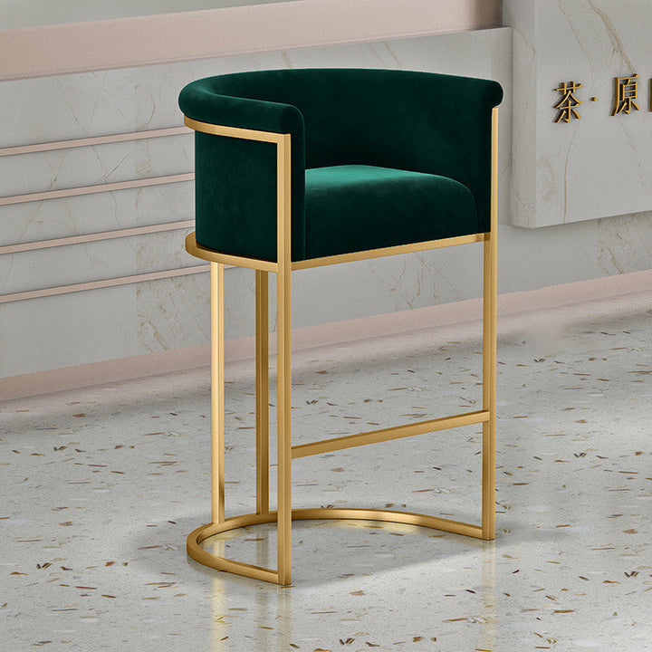 Tabouret de bar contemporain nordique carré à demi-rond en velours et fer avec dossier et accoudoirs pour salle à manger 