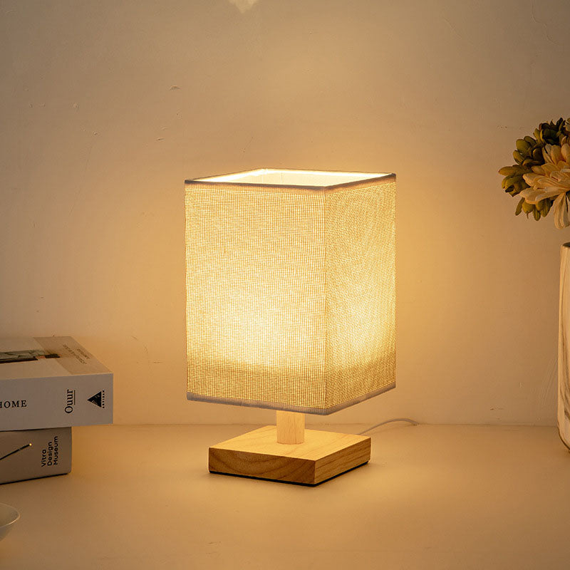 مصباح طاولة LED USB مربع من القماش الإبداعي المعاصر لغرفة النوم 