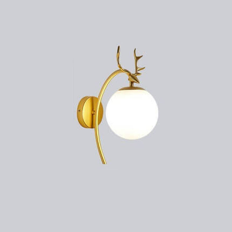 Nordic Light Luxus Eisen Geweih Globus Glas 1-Licht Wandleuchte 