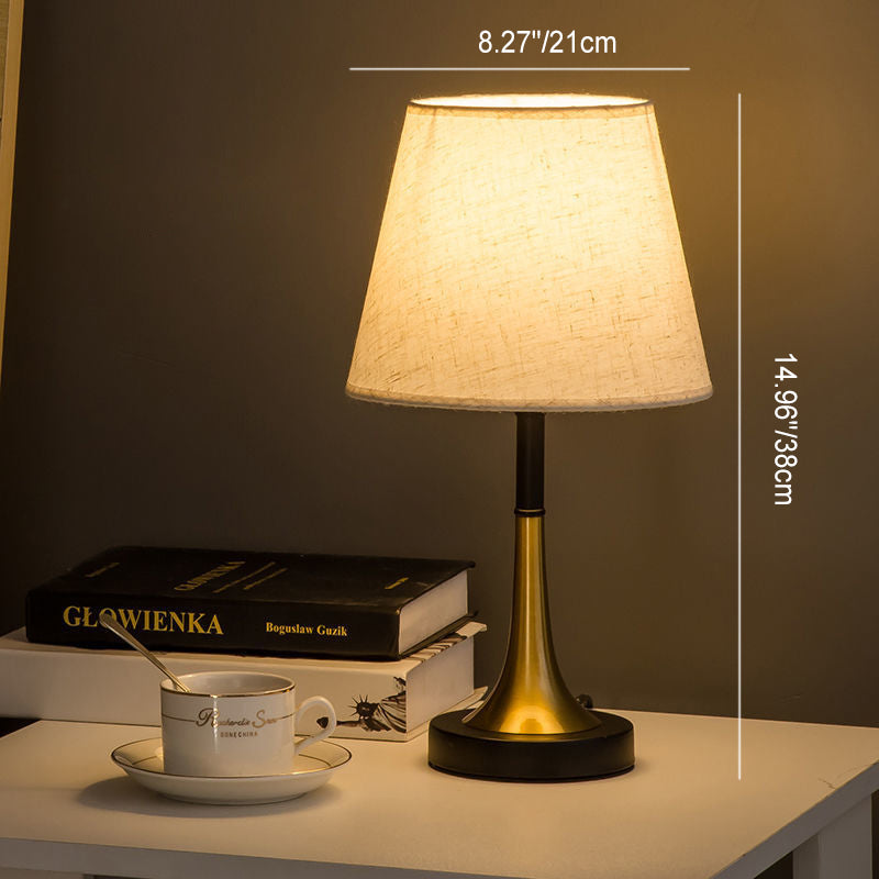 Zeitgenössische nordische Eisen-Zylinder 1-Licht Tischlampe für das Schlafzimmer 