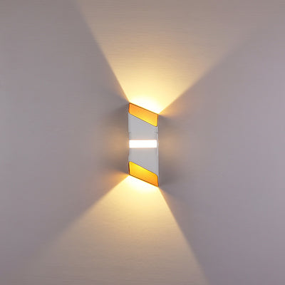 Lámpara de Aplique de Pared LED Impermeable de Haz Arriba y Abajo Cuadrado Industrial Contemporáneo para Patio Exterior 