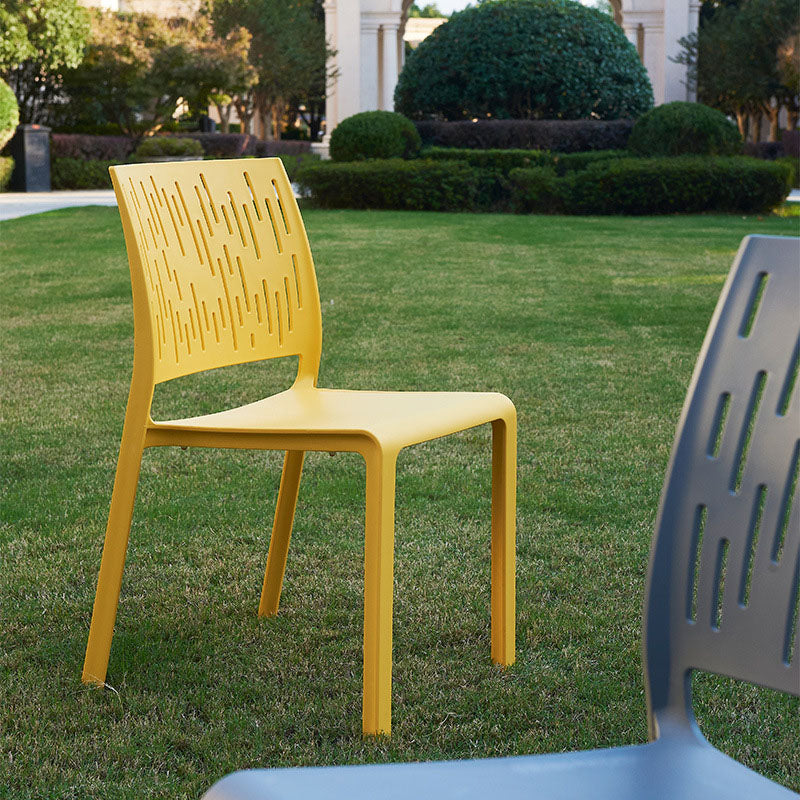 Silla Cuadrada de Plástico Minimalista Moderna con Cuatro Patas y Respaldo para Patio Exterior 