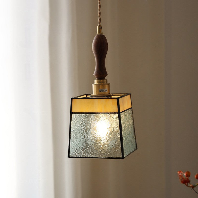Lámpara colgante contemporánea retro de vidrio, latón, hierro, nogal cúbico trapezoidal de 1 luz para comedor 