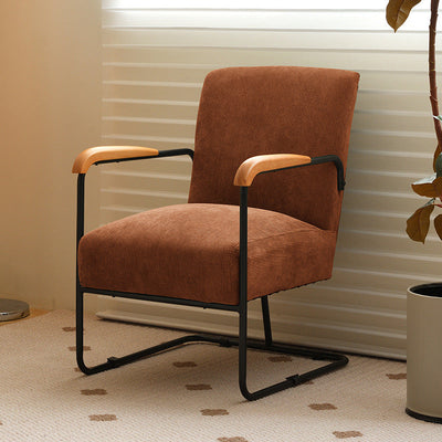 Coussin carré scandinave contemporain en velours côtelé avec chaise d'accent en bois massif et acier au carbone, dossier et accoudoirs pour salon 
