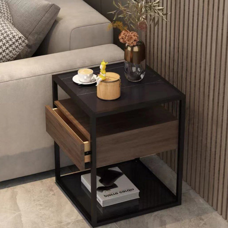 Table de chevet contemporaine scandinave carrée en verre, bois massif, fer et dalle de roche avec 1 tiroir pour chambre 