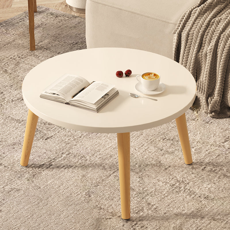 Moderner minimalistischer runder Beistelltisch aus Marmorfurnier mit 1 Ebene für das Wohnzimmer 