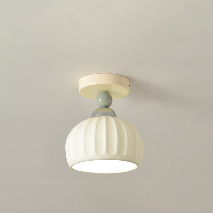 Luz de techo semiempotrada de 1 luz con pantalla redonda geométrica de cerámica crema contemporánea escandinava para sala de estar 