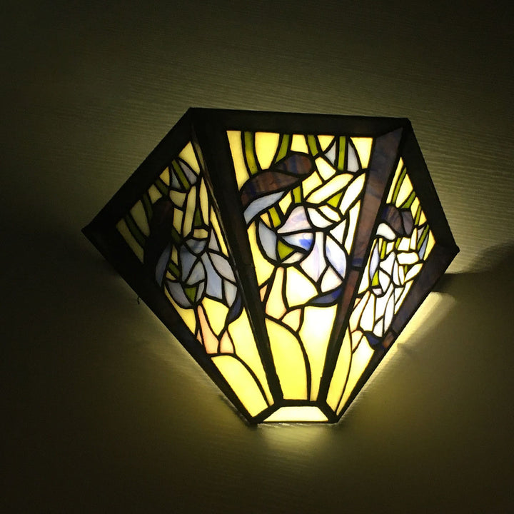 Traditionelle Tiffany-Legierung Glas Diamant Halbkreisförmige Blume Libelle 1-Licht Wandleuchte Lampe für Flur 