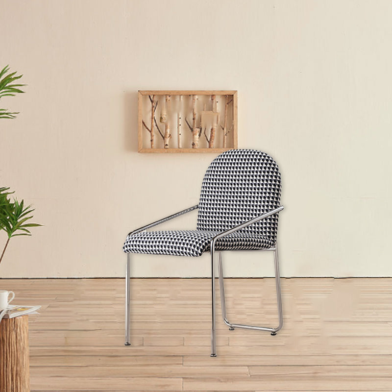Zeitgenössischer nordischer quadratischer Samt-Edelstahlstuhl mit Rückenlehne und Armlehne für das Wohnzimmer 
