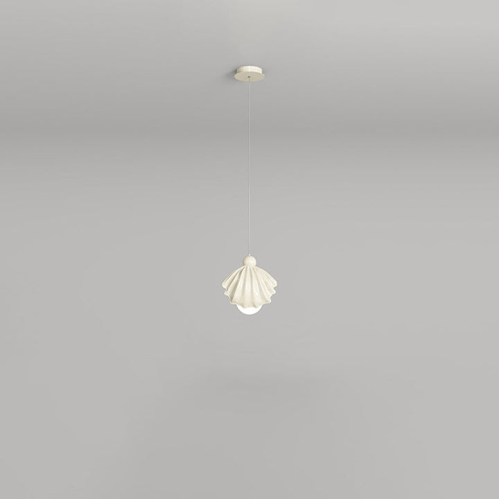 Zeitgenössische kreative Shell Eisen Harz Acryl LED Pendelleuchte für Wohnzimmer 