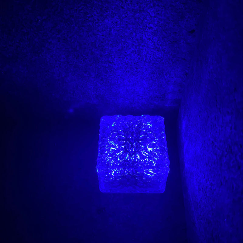 Luz LED para paisaje exterior de ladrillo de hielo de plástico ABS solar de simplicidad moderna para patio exterior 