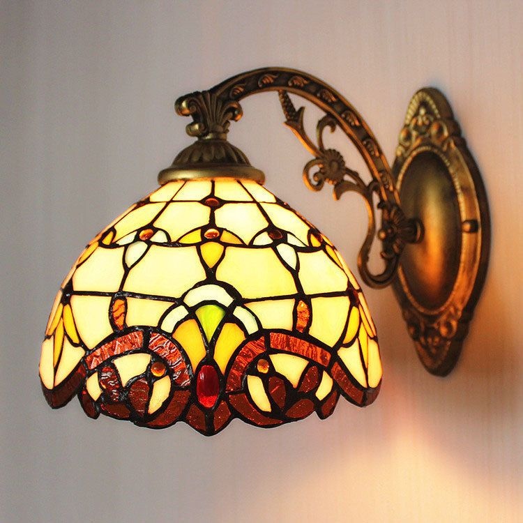 Applique murale traditionnelle Tiffany en verre de fer avec base de sirène demi-globe 1 lumière pour chambre à coucher 