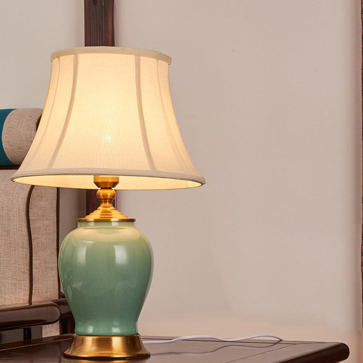 Traditionelle chinesische Stoff-Tischlampe mit rundem Lampenschirm und Keramikvase, Basis mit 1 Licht fürs Arbeitszimmer 