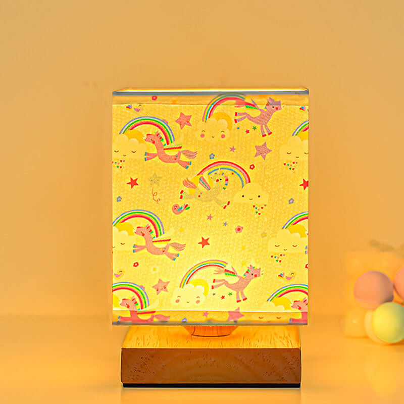 Zeitgenössische kreative Kinder rechteckige Massivholz Stoff LED Tischlampe für Schlafzimmer 