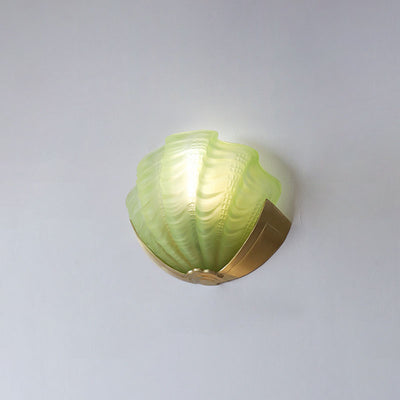 Modern Art Deco Shell Brass Glass 1-Light Wall Sconce Lamp For Bedroom