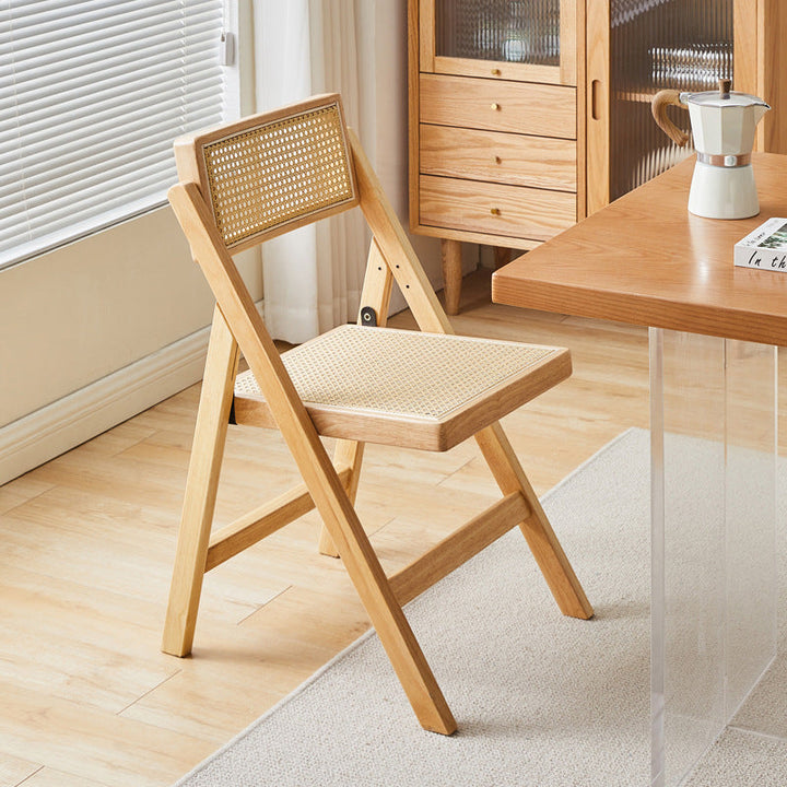 Silla de comedor vintage tradicional cuadrada de ratán PE y madera de caucho con respaldo para comedor 