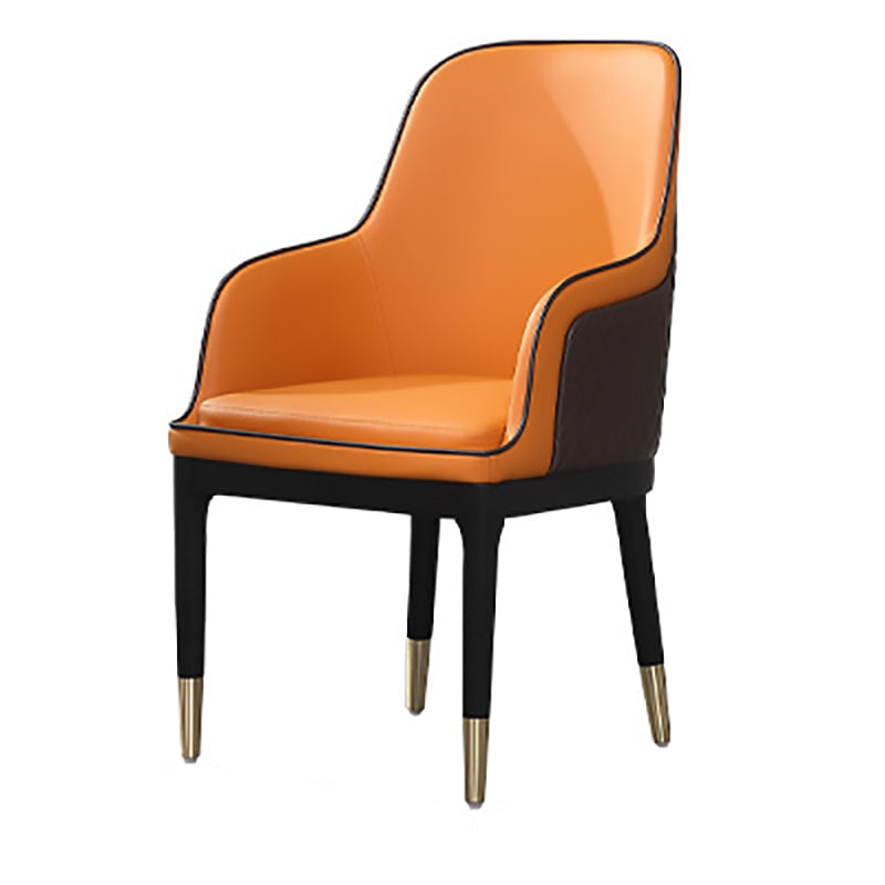 Chaise de salle à manger carrée contemporaine en cuir nordique bois métal éponge avec dossier et accoudoirs pour salle à manger 