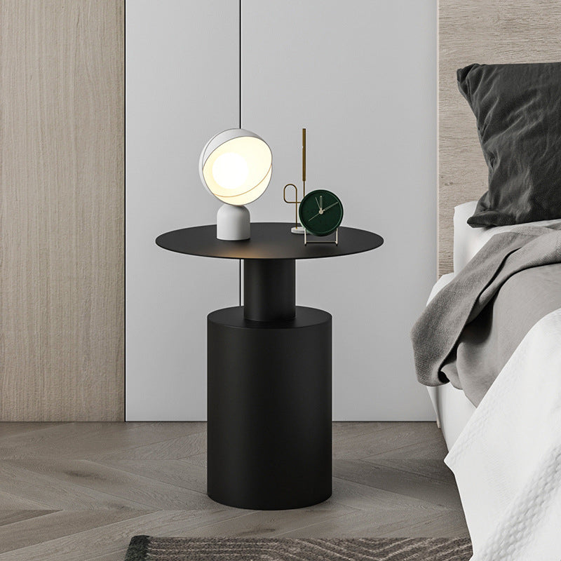 Table de nuit moderne minimaliste en cylindre rond en fer avec 1 plateau pour le chevet 