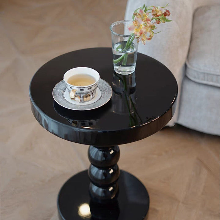 Table basse ronde vintage traditionnelle en bois perlé pour salon 
