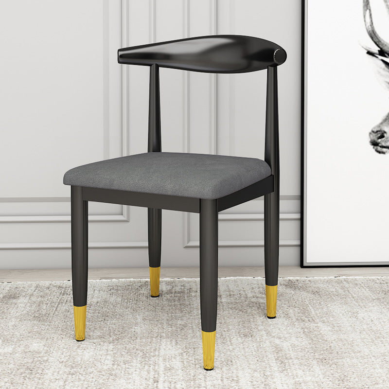Dossier de chaise de salle à manger en cuir PU carré de luxe contemporain pour salle à manger 