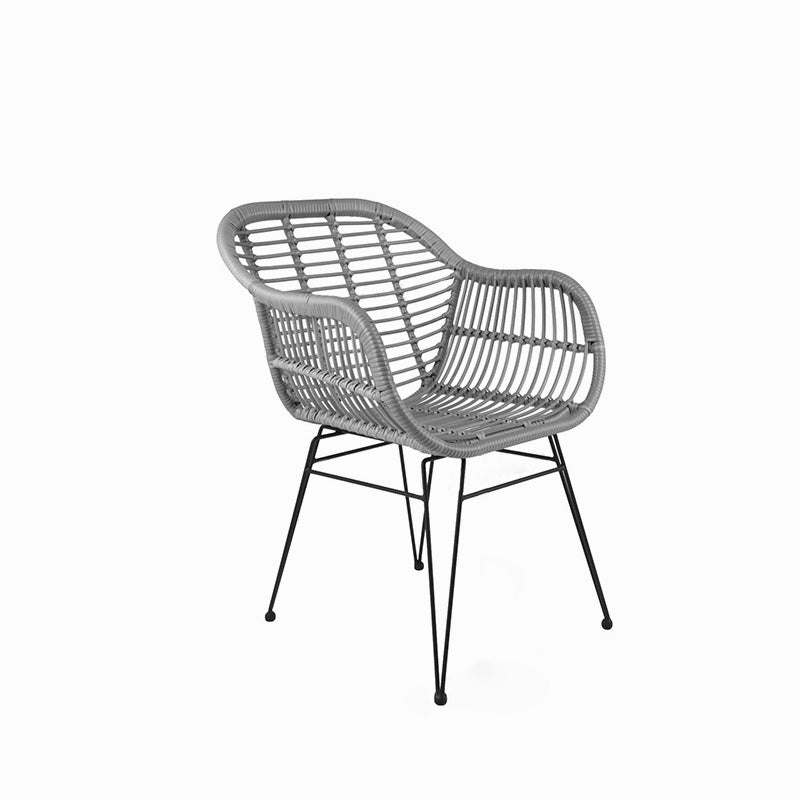 Chaise à dossier et accoudoirs en rotin tissé traditionnel avec base en fer pour terrasse extérieure 