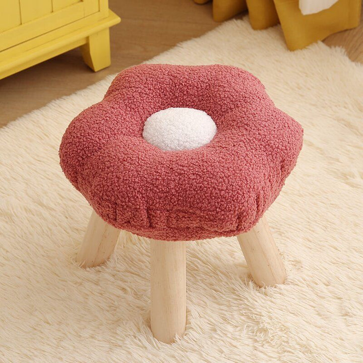 Contemporary Creative Flower Shape Sherpa Fabric Pine Wood Footstool For Entryways