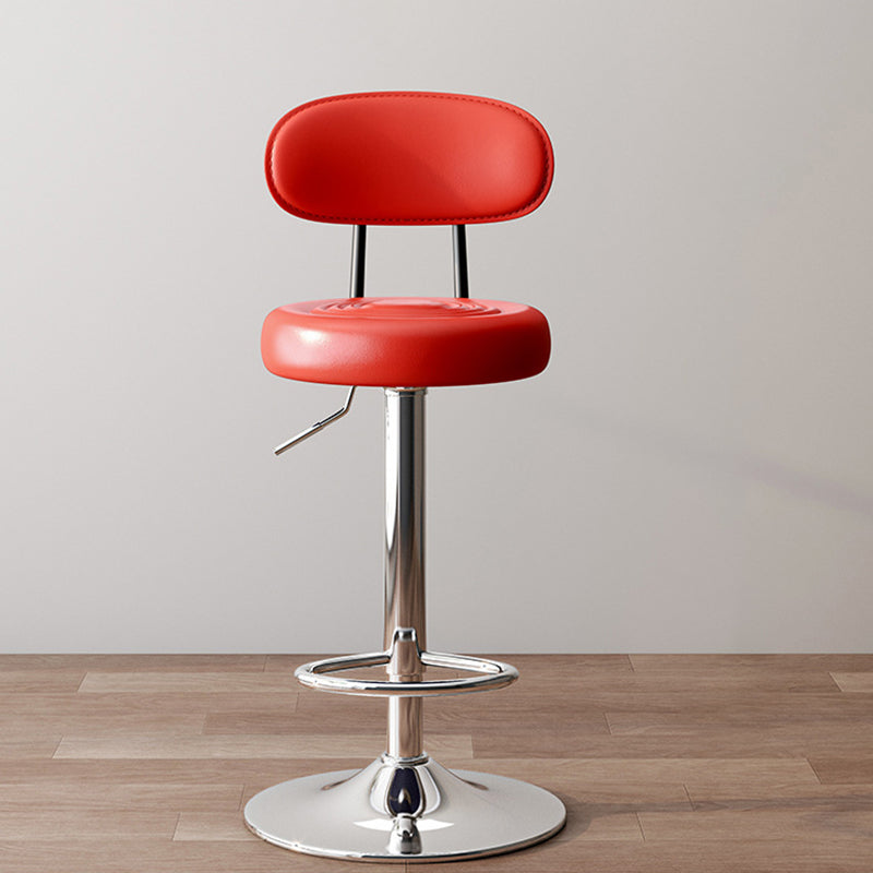 Moderner minimalistischer Barhocker mit runder gepolsterter Sitzfläche, geschwungener Rückenlehne, PU-Leder und Stahlgestell fürs Esszimmer 