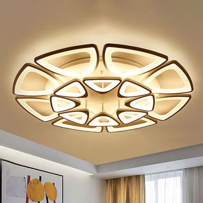 Zeitgenössische kreative Kombination Dreieck Hardware Acryl LED Unterputz Deckenleuchte für Wohnzimmer 