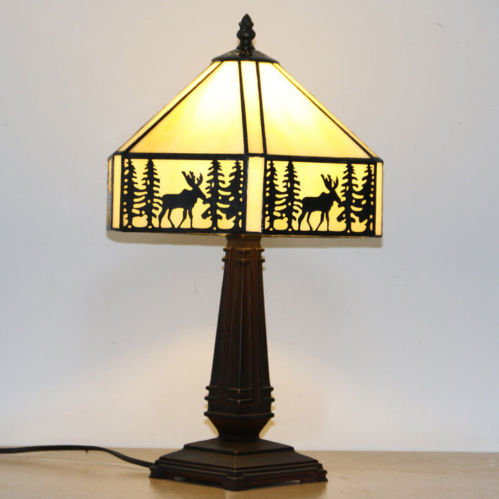 Traditionelle Tiffany Conic Diamond Deer Legierung Glas 1-Licht Tischlampe für das Studium 