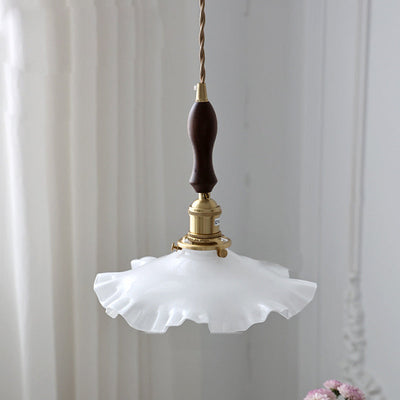 Traditionelle chinesische Blumenrolle Messing Glas 1-Licht Pendelleuchte für Wohnzimmer 