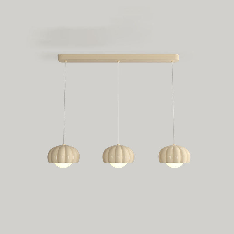 Moderne minimalistische Creme-Pod-Aluminiumharz-PE 1/3-Licht-Insel-Licht-Kronleuchter für Esszimmer 