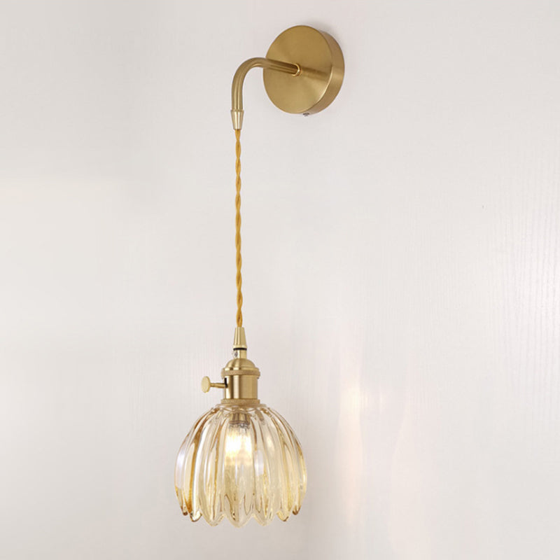 Moderne minimalistische Blumen Kupfer Glas 1-Licht Wandleuchte Lampe für Wohnzimmer 