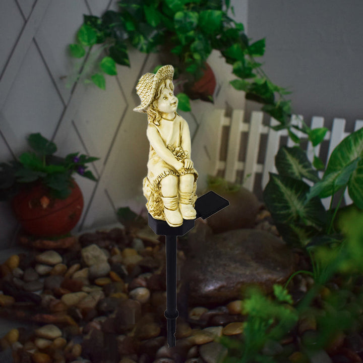 Luz de enchufe de suelo para jardín LED de resina plástica impermeable solar vintage tradicional 