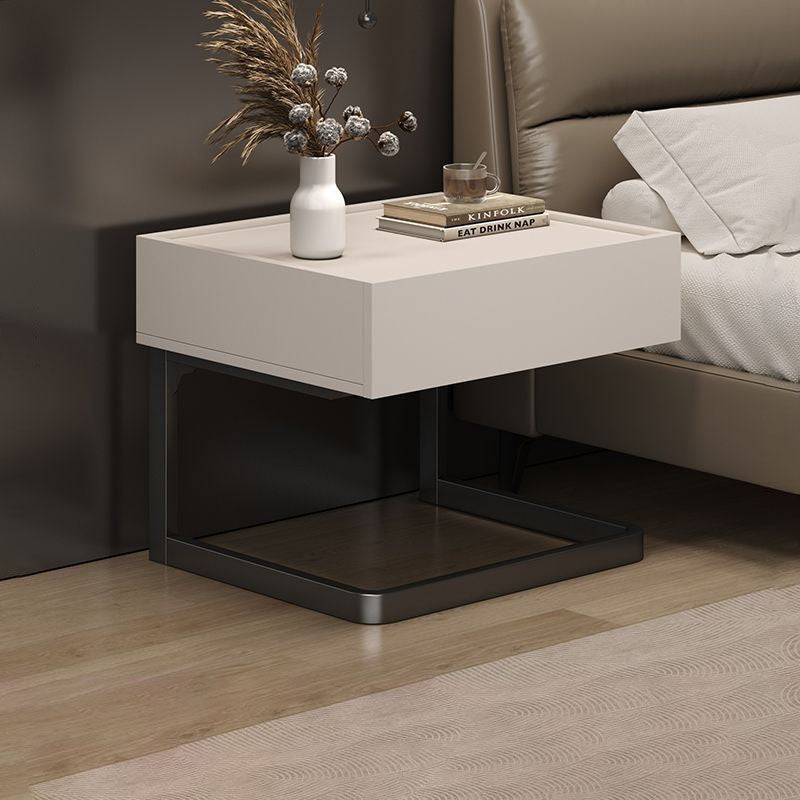 Table de chevet moderne minimaliste rectangulaire en panneau manufacturé avec 1 tiroir pour le côté du lit 