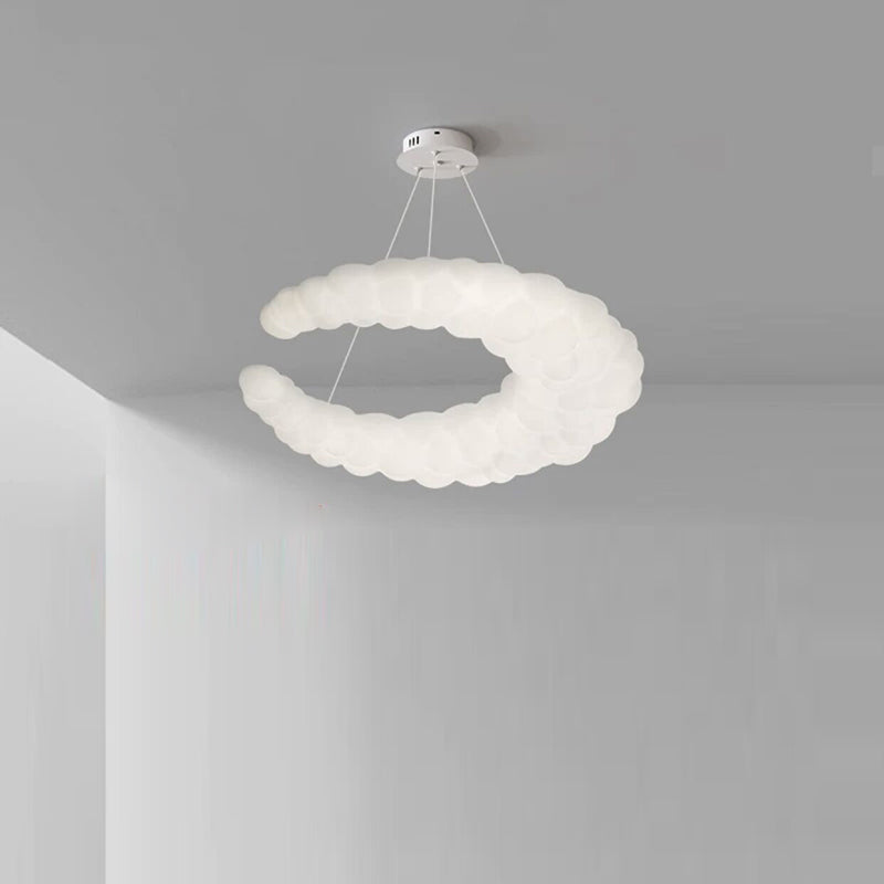 Lustre LED en fer et plastique minimaliste moderne pour salon 