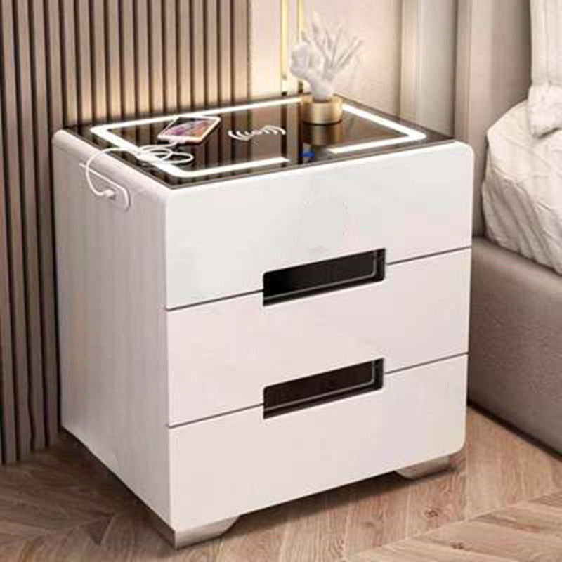 Table de chevet rectangulaire minimaliste moderne en métal avec panneau haute densité à 3 tiroirs pour chambre 